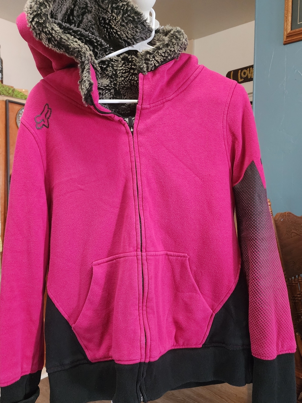 Fox Women's Pink & Black Faux Fur-Lined Zip Hoodie Sz Lrg